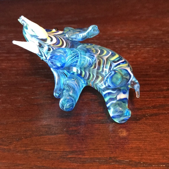 Cute Handblown Glass Elephant - Picture 6 of 6